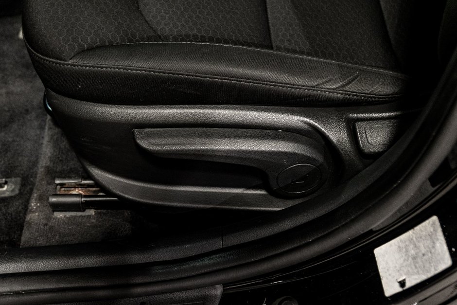 Hyundai Elantra PREFERRED CAMERA SIEGES ET VOLANT CHAUFFANT 2019-11