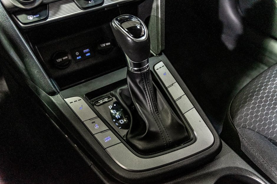 Hyundai Elantra PREFERRED CAMERA SIEGES ET VOLANT CHAUFFANT 2019-19