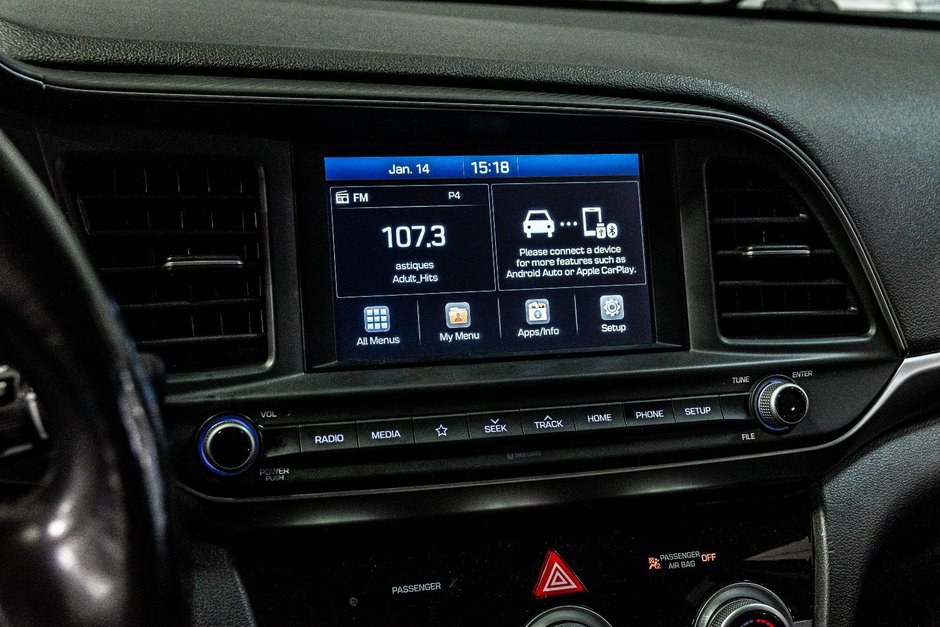 Hyundai Elantra PREFERRED CAMERA SIEGES ET VOLANT CHAUFFANT 2019-16