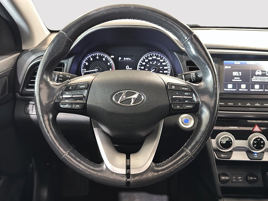 Hyundai Elantra PREFERRED SUN & SAFETY TOIT OUVRANT CAMERA CARPLAY 2020-31