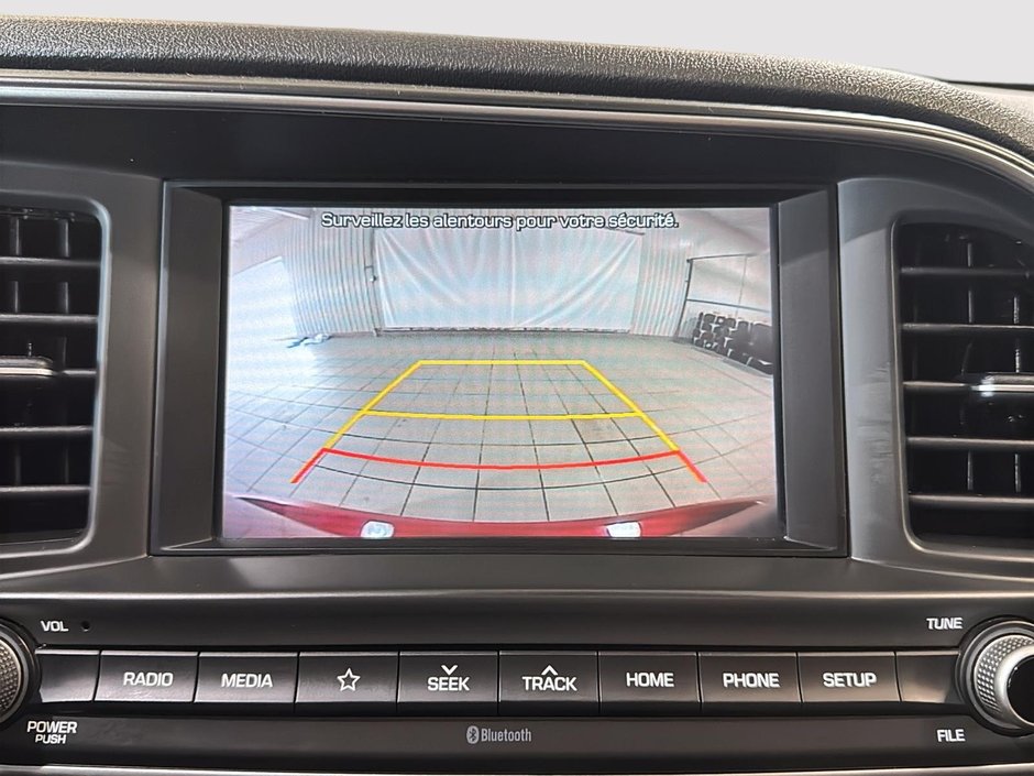 Hyundai Elantra BAS KM PREF. SUN&SAFETY TOIT OUVRANT CAM CARPLAY 2020-28
