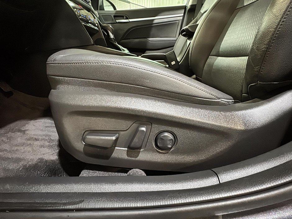 Hyundai Elantra ULTIMATE*BAS KM* TOIT OUVRANT CUIR GPS BLUELINK 2020-20