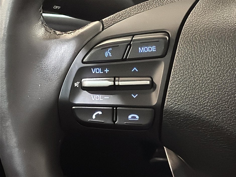 Hyundai Elantra ULTIMATE*BAS KM* TOIT OUVRANT CUIR GPS BLUELINK 2020-37