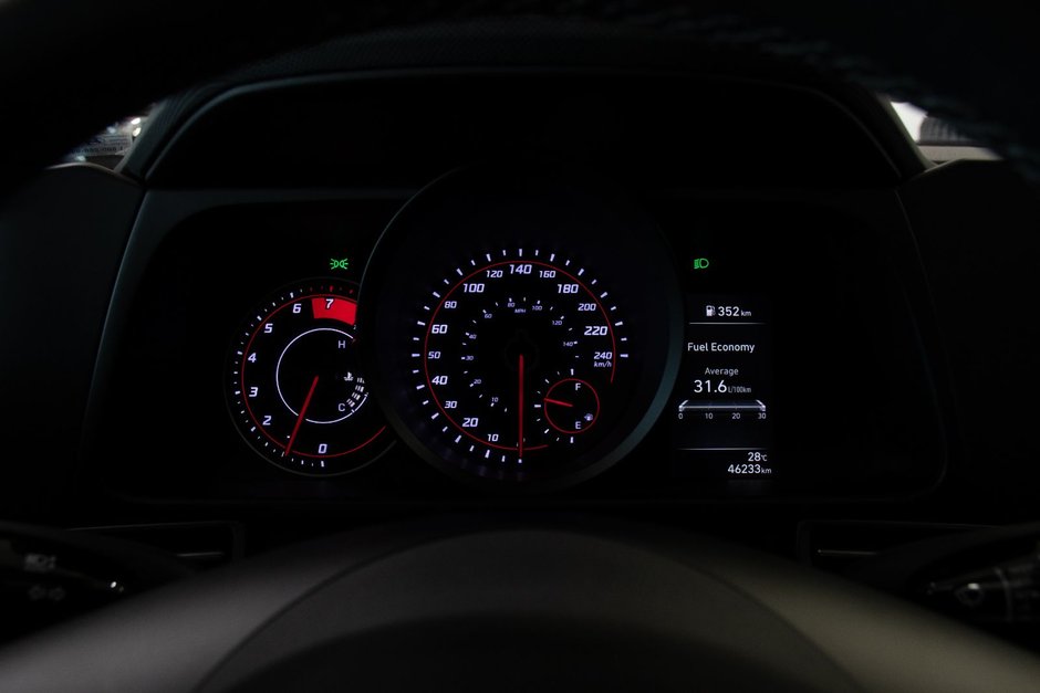 Hyundai Elantra PREFERRED SUN&TECH TOIT OUVRANT CAMERA CARPLAY MAG 2021-37
