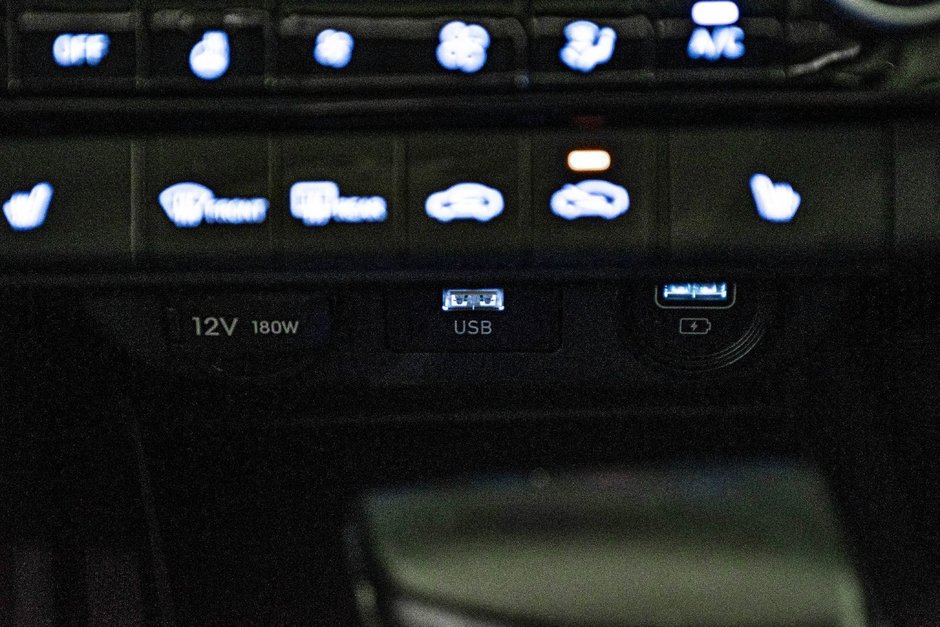 Hyundai Elantra PREFERRED SUN&TECH TOIT OUVRANT CAMERA CARPLAY MAG 2021-31