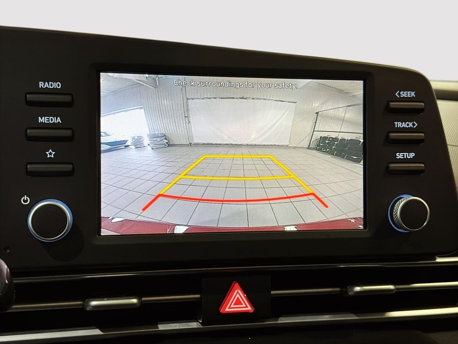 Hyundai Elantra PREFERRED SUN&TECH TOIT OUVRANT CAMERA CARPLAY MAG 2021-28