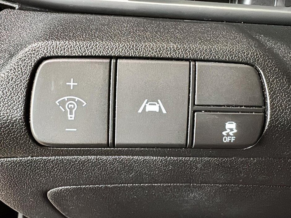 Hyundai Elantra PREFERRED VOLANT CHAUFFANT CARPLAY CAMERA 2021-34
