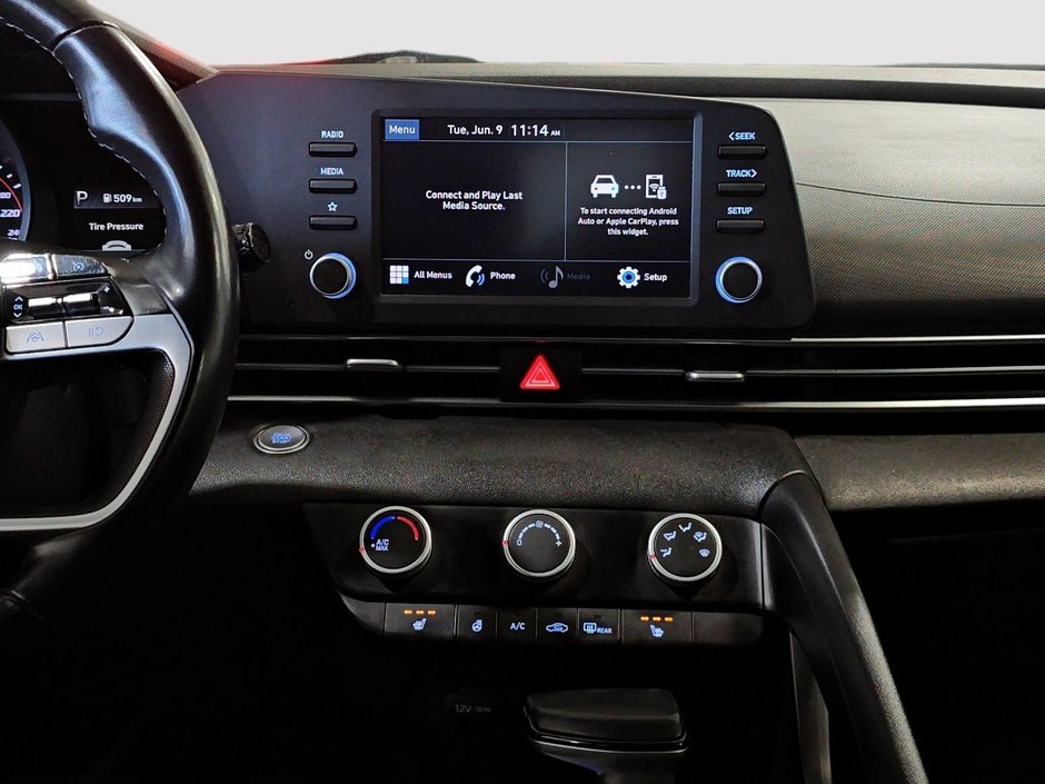 Hyundai Elantra PREFERRED CAMERA CARPLAY SIEGES CHAUFFANTS MAGS 2021-15