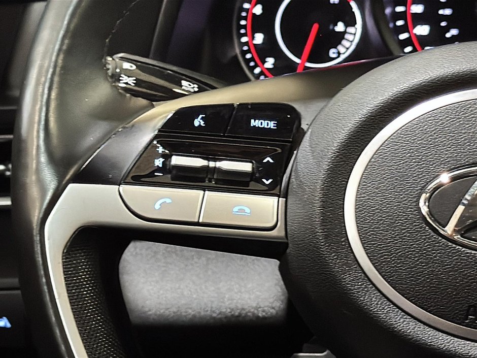 Hyundai Elantra LUXURY CUIR TOIT OUVRANT BOSE CARPLAY 2022-25