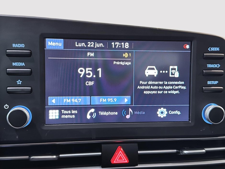 Hyundai Elantra LUXURY CUIR TOIT OUVRANT BOSE CARPLAY 2022-19