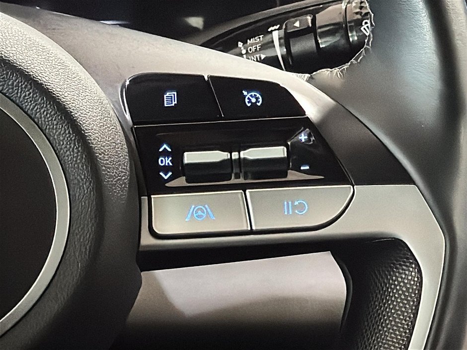 Hyundai Elantra PREFERRED BAS KM CAMERA CARPLAY SIEGES CHAUFFANTS 2022-31
