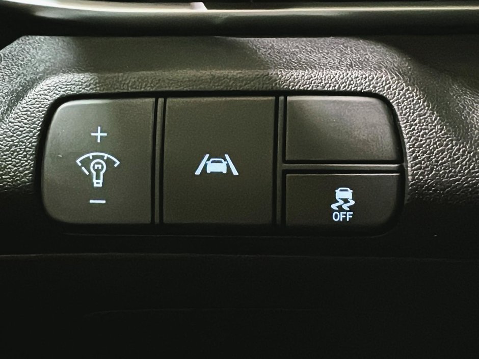Hyundai Elantra PREFERRED BAS KM CAMERA CARPLAY SIEGES CHAUFFANTS 2022-33