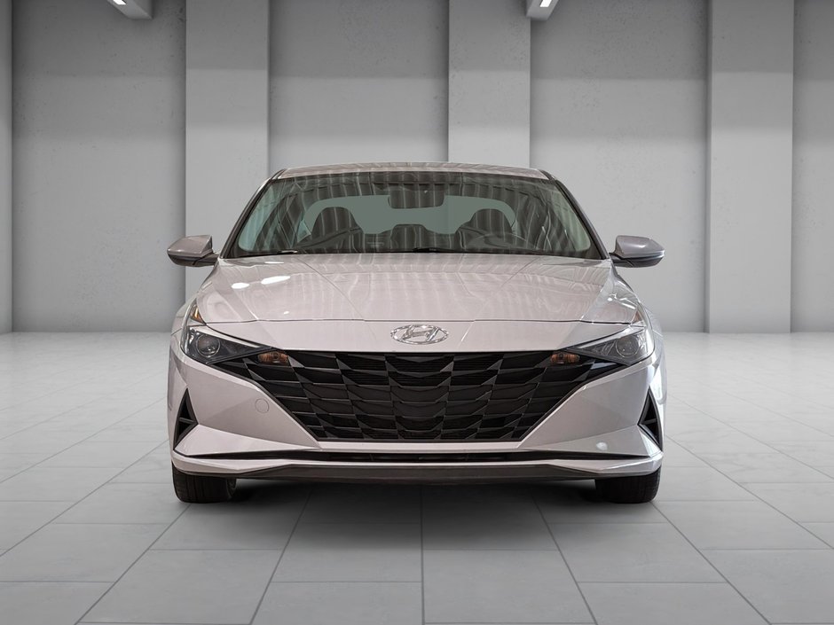 Hyundai Elantra ESSENTIAL A/C SIEGES CHAUFFANTS CAMERA MAGS 2022-6