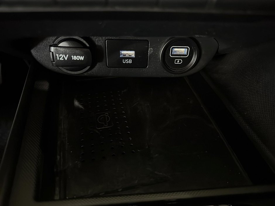 Hyundai Elantra ULTIMATE TECH TOIT GPS CUIR BOSE BLUELINK 2022-31