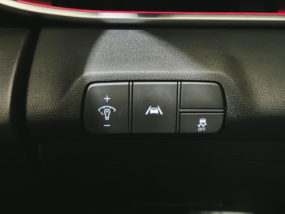 Hyundai Elantra ULTIMATE TECH TOIT GPS CUIR BOSE BLUELINK 2022-30