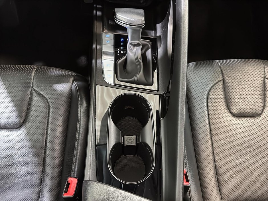 Hyundai Elantra ULTIMATE TECH TOIT GPS CUIR BOSE BLUELINK 2022-19
