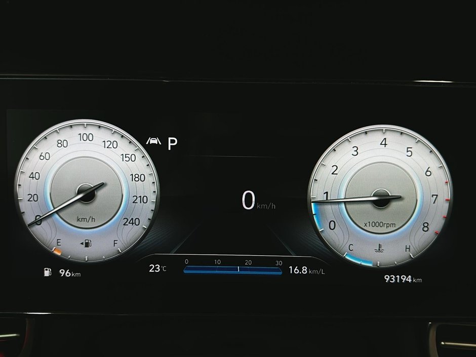 Hyundai Elantra ULTIMATE TECH TOIT GPS CUIR BOSE BLUELINK 2022-29