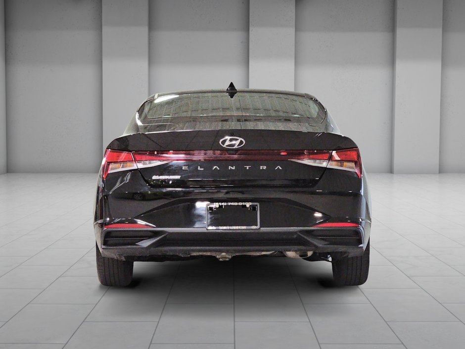 Hyundai Elantra Preferred 2022-7