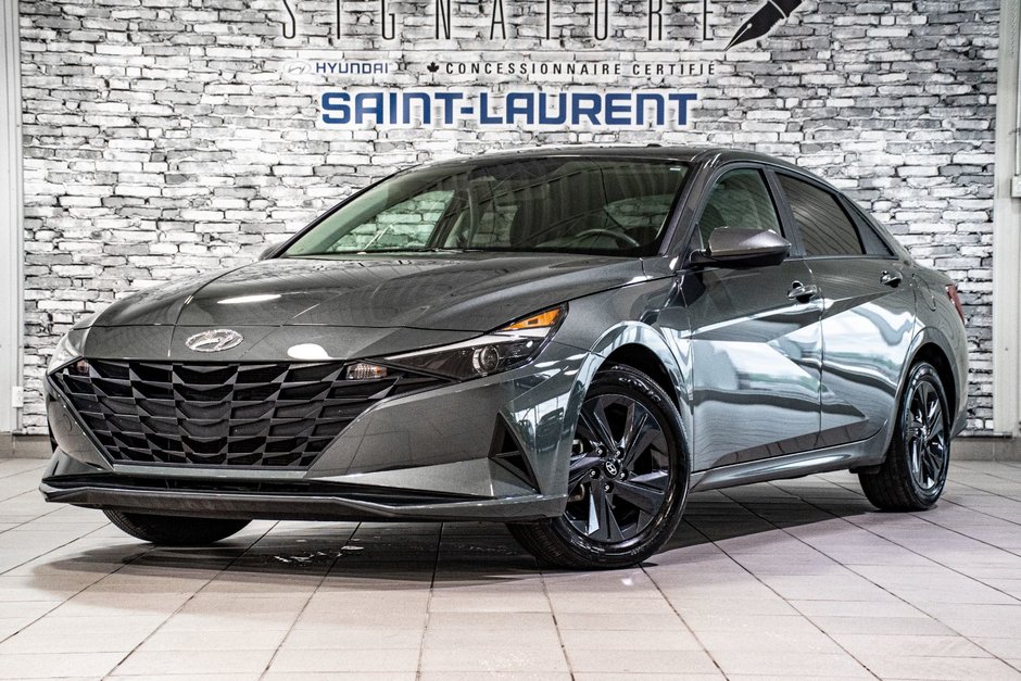 Hyundai Elantra PREFERRED TECH CARPLAY VOLANT CHAUFFANTS CAMERA 2023-0