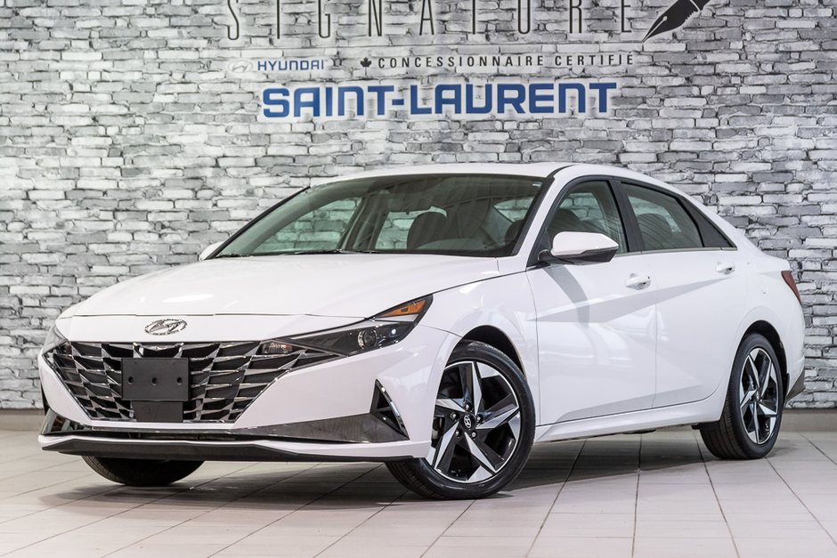 Hyundai Elantra LUXURY TOIT OUVRANT NAVIGATION SIEGES CHAUFFANTS 2023 à Montréal, Québec