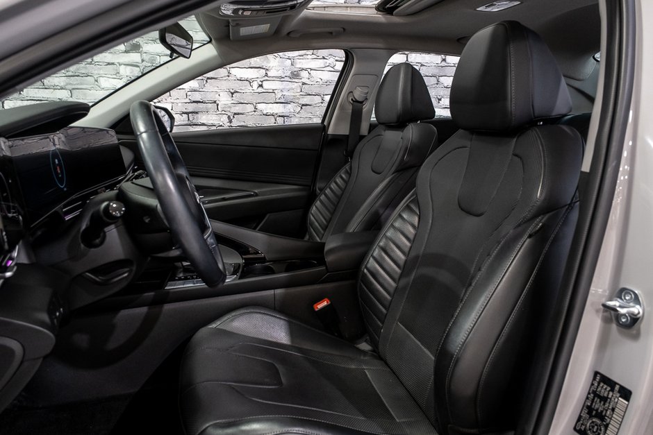 Hyundai Elantra LUXURY TOIT NAVIGATION BOSE CUIR CARPLAY MAG 17 2023-21