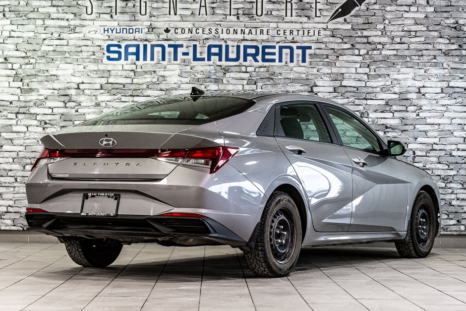 Hyundai Elantra PREFERRED CARPLAY SIEGES&VOLANT CHAUFFANTS CAMERA 2023-13