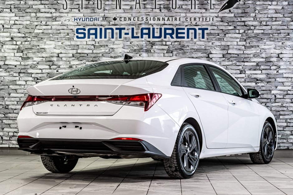 Hyundai Elantra PREFERRED CARPLAY SIEGES&VOLANT CHAUFFANTS CAMERA 2023-14