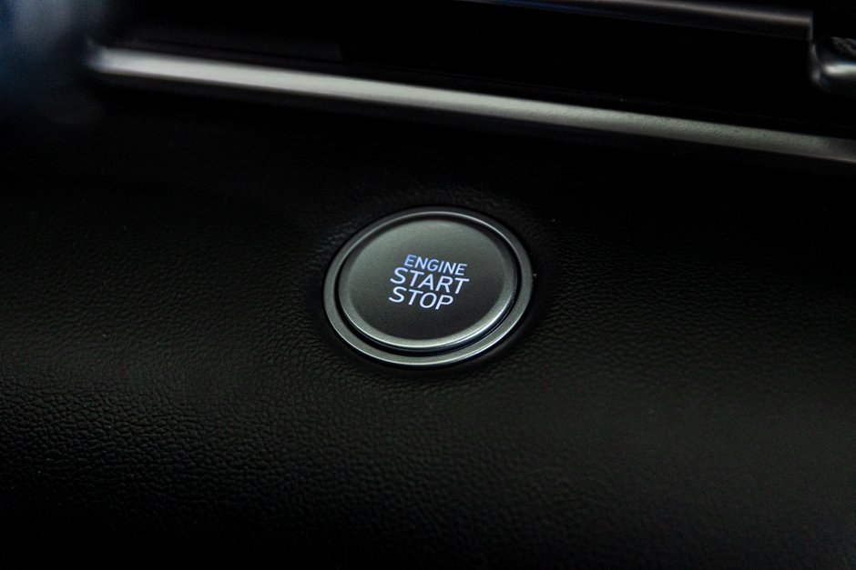 Hyundai Elantra PREFERRED CARPLAY SIEGES&VOLANT CHAUFFANTS CAMERA 2023-28