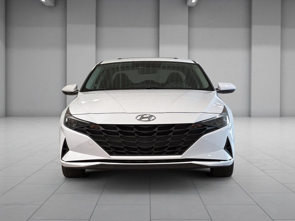 Hyundai Elantra PREFERRED TECH TOIT OUVRANT VOLANT CHAUFFANTS CAM 2023-7