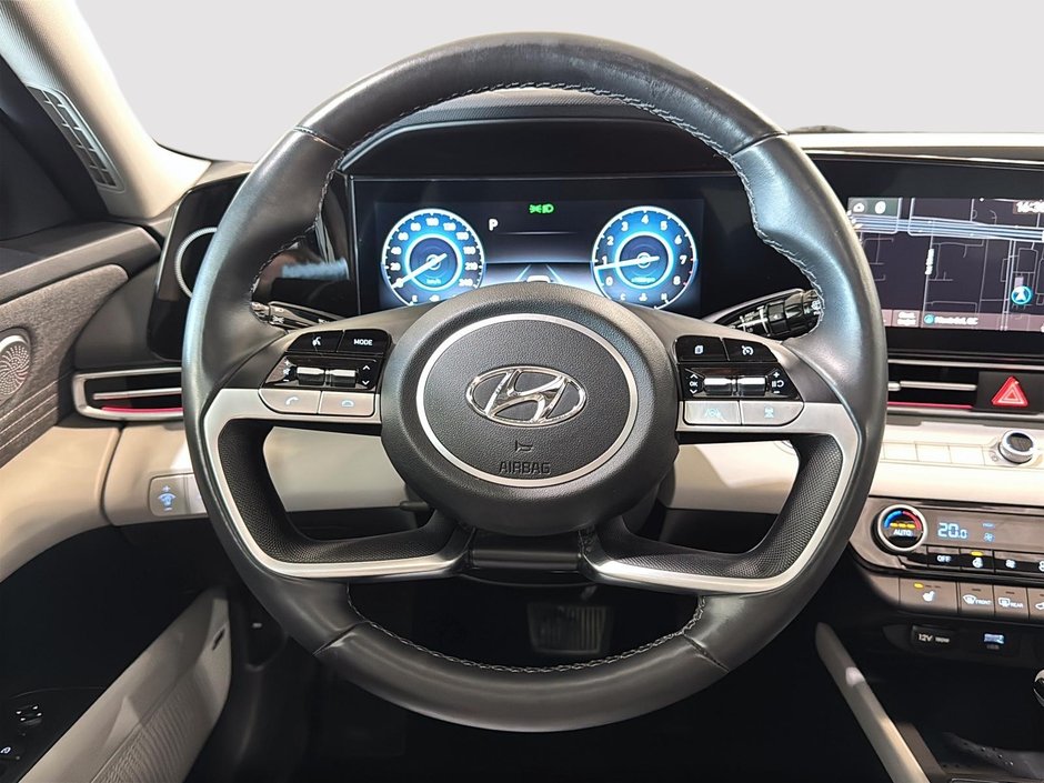 Hyundai Elantra LUXURY TOIT NAVIGATION BOSE CUIR CARPLAY MAG 17 2023-32