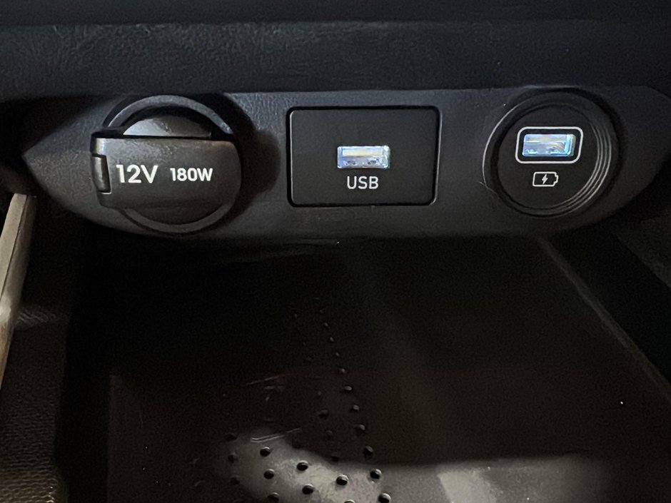 Hyundai Elantra LUXURY TOIT NAVIGATION BOSE CUIR CARPLAY MAG 17 2023-37