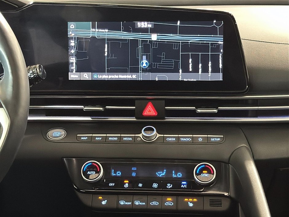 Hyundai Elantra PREFERRED TECH TOIT OUVRANT GPS CHAUFFANTS CARPLAY 2023-23