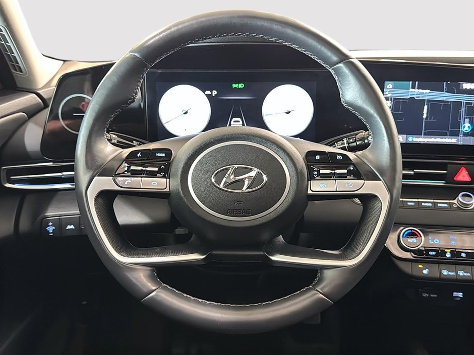 Hyundai Elantra PREFERRED TECH TOIT OUVRANT GPS CHAUFFANTS CARPLAY 2023-33