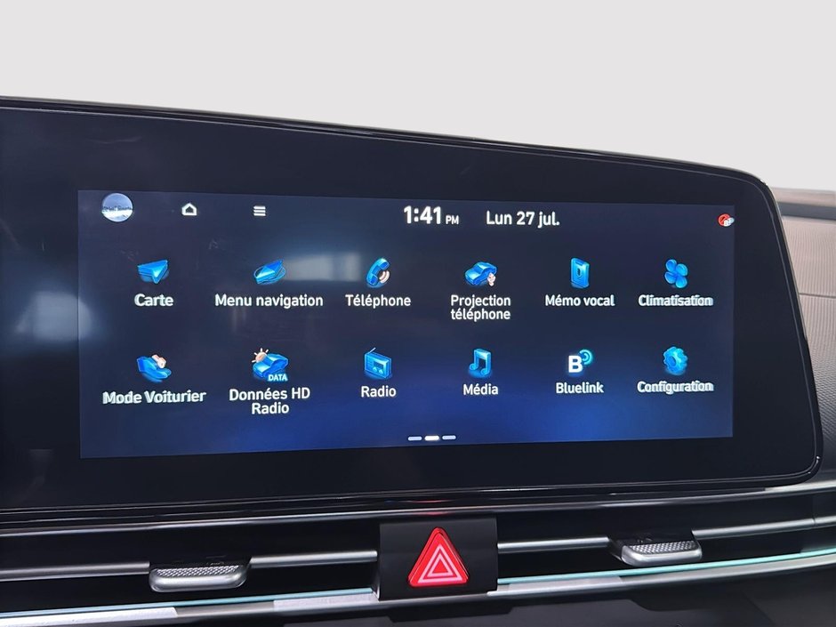 Hyundai Elantra PREFERRED TECH TOIT OUVRANT GPS CHAUFFANTS CARPLAY 2023-28