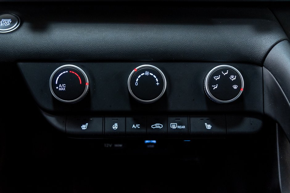 Hyundai Elantra PREFERRED VOLANT CHAUFFANT CAMERA CARPLAY 2024-26