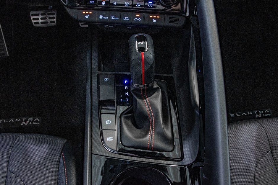 Hyundai Elantra N-LINE ULTIMATE TOIT NAVIGATION CARPLAY BOSE 2024-23