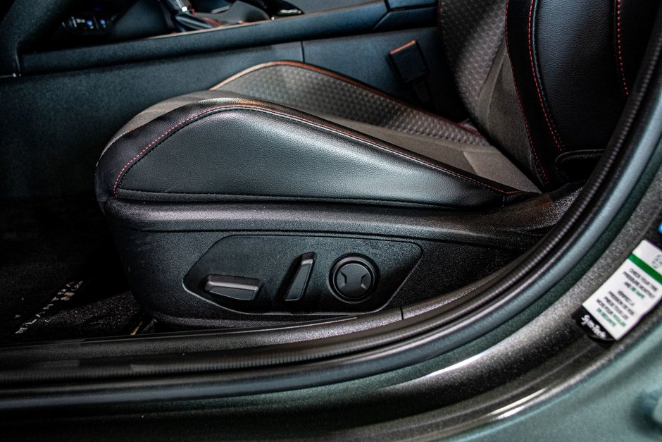 Hyundai Elantra N-LINE ULTIMATE TOIT NAVIGATION CARPLAY BOSE 2024-24