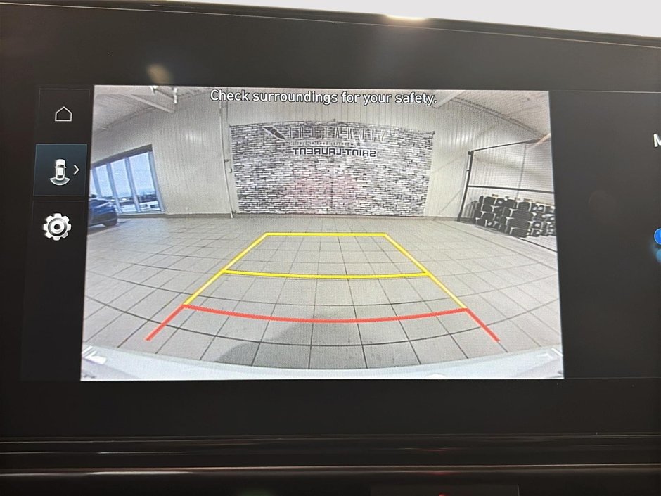 Hyundai Elantra PREFERRED TECH TOIT OUVRANT CARPLAY CAMERA 2024-22