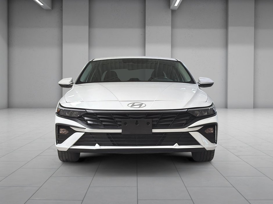 Hyundai Elantra PREFERRED TECH TOIT OUVRANT CARPLAY CAMERA 2024-1