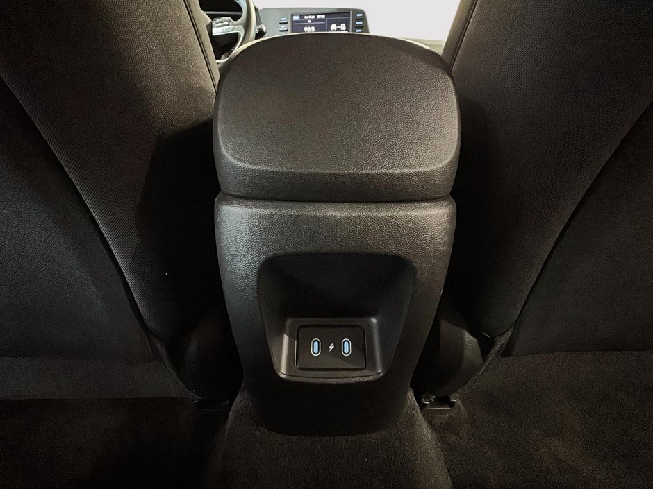 Hyundai Elantra PREFERRED CAMERA CARPLAY SIEGES CHAUFFANTS MAGS 2024-36