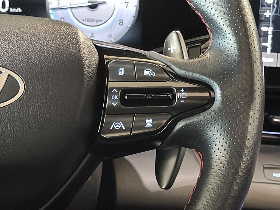 Hyundai Elantra N-LINE TOIT CUIR/TISSU CAMERA BLUELINK KEYLESS 2024-37