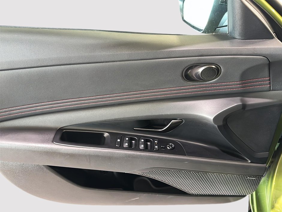 Hyundai Elantra N-LINE TOIT CUIR/TISSU CAMERA BLUELINK KEYLESS 2024-19