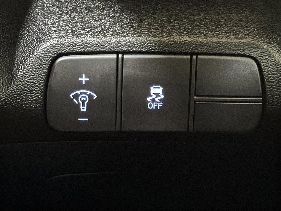 Hyundai Elantra N-LINE TOIT CUIR/TISSU CAMERA BLUELINK KEYLESS 2024-39