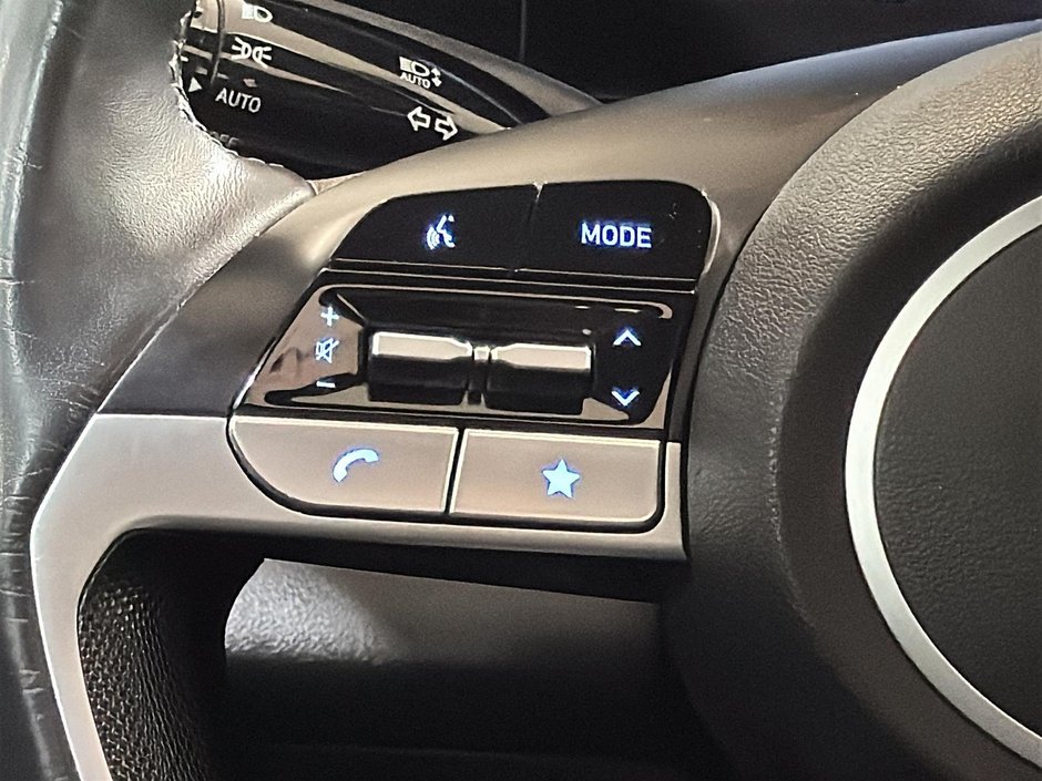 Hyundai Elantra LUXURY TOIT OUVRANT GPS CARPLAY CUIR CHAUFFANTS 2024-34