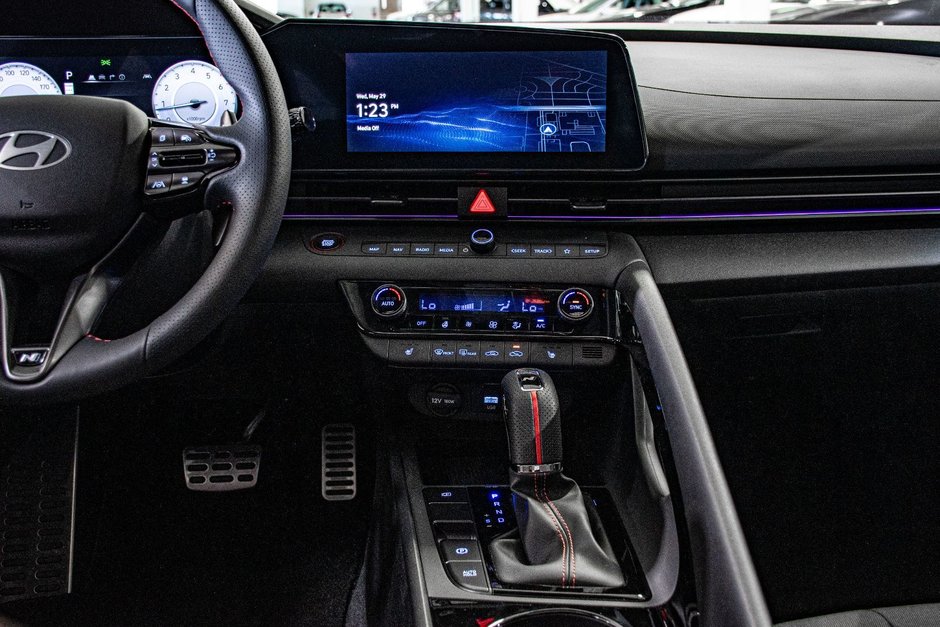 2025 Hyundai Elantra N-LINE ULTIMATE DEMO TOIT NAVI CARPLAY BOSE-22