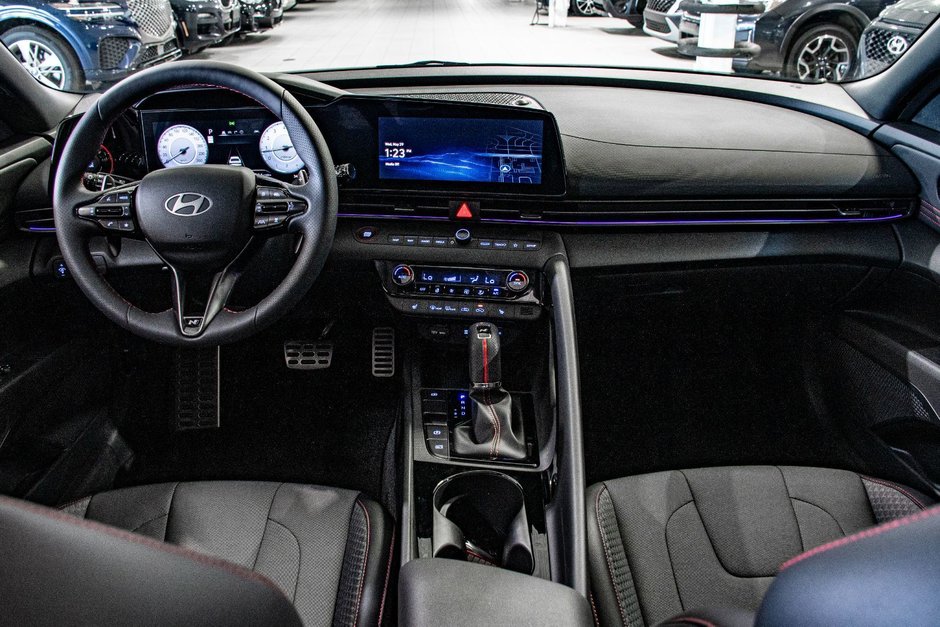 2025 Hyundai Elantra N-LINE ULTIMATE DEMO TOIT NAVI CARPLAY BOSE-5