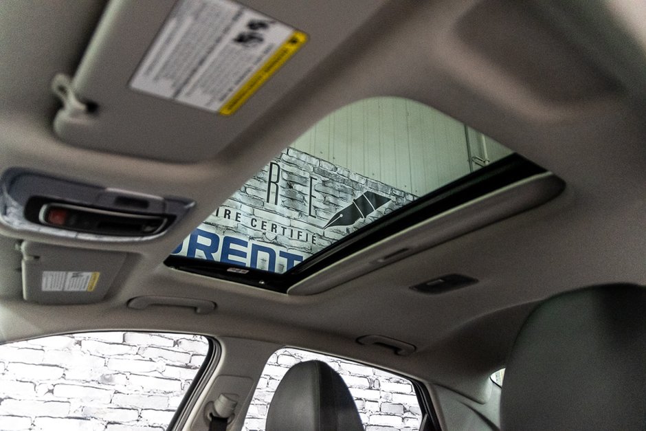 Hyundai Elantra LUXURY TOIT OUVRANT CUIR BLUELINK BOSE KEYLESS NAV 2025-6