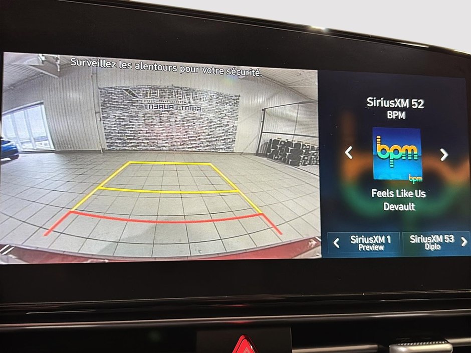 Hyundai Elantra PREFERRED TECH TOIT VOLANT CHAUFFANT CARPLAY CAM. 2025-22