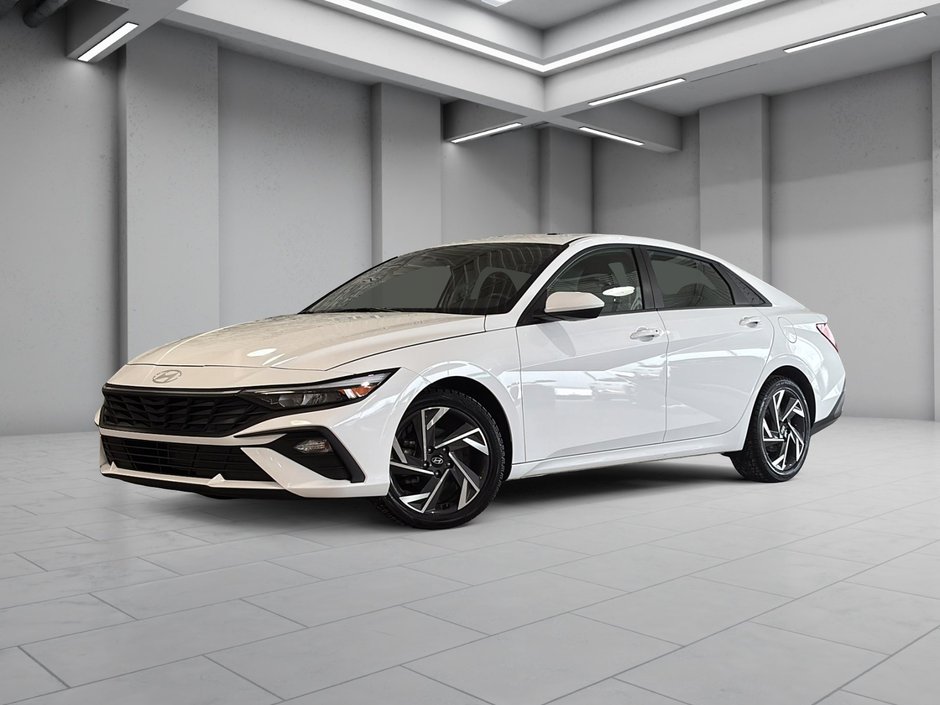 2025 Hyundai Elantra PREFERRED TECH PACKAGE TOIT CARPLAY CAMERA KEYLESS in Montréal, Quebec