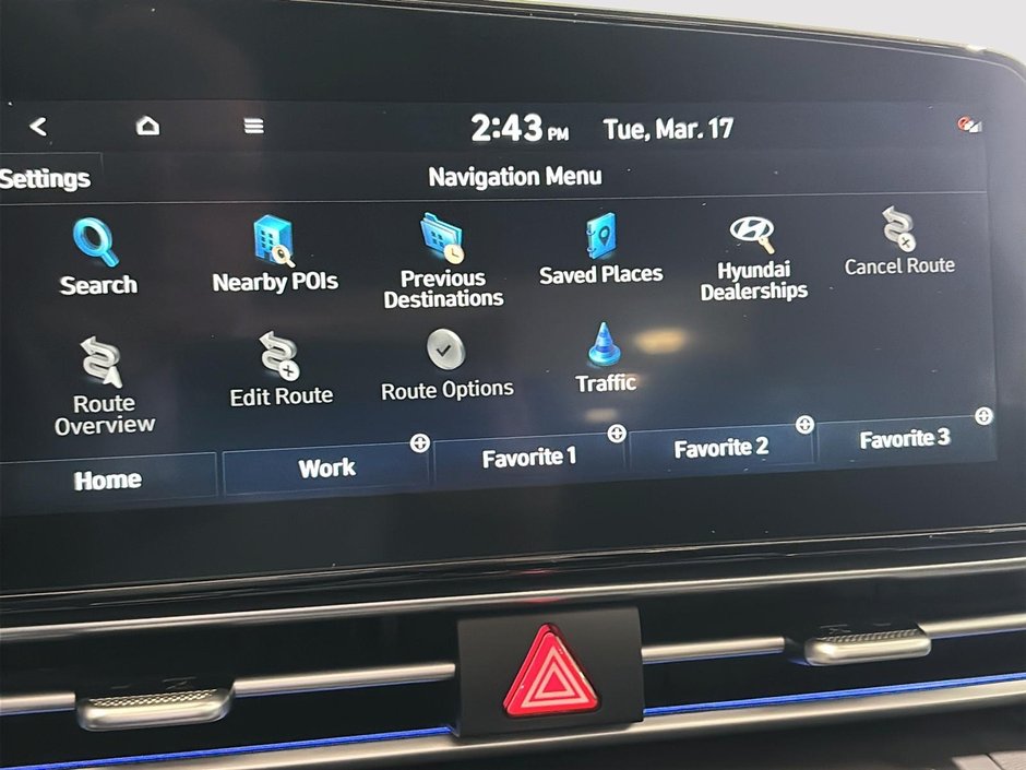 Hyundai Elantra PREFERRED TECH PACKAGE TOIT CARPLAY CAMERA KEYLESS 2025-21